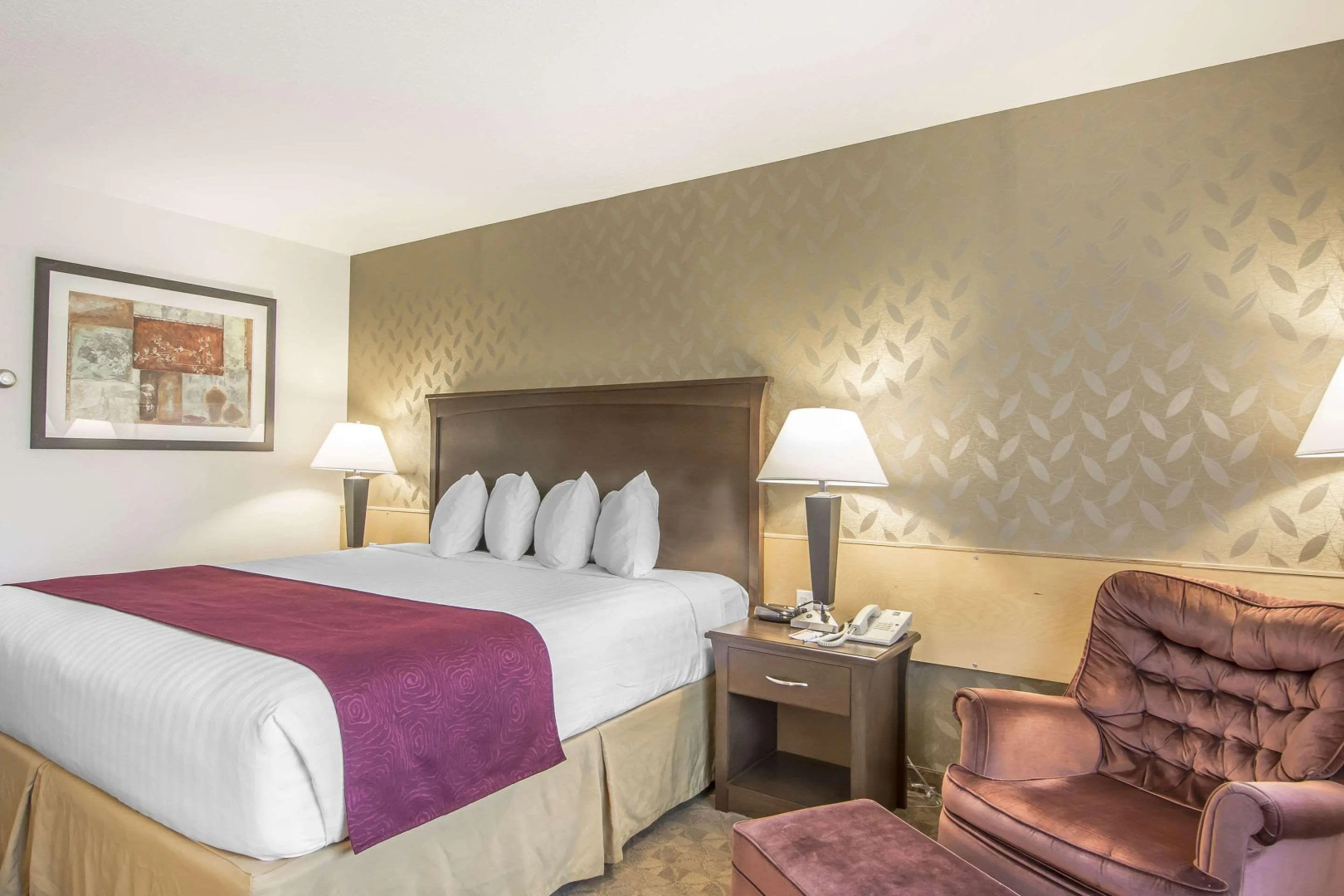 Prestige Riverside Lodge