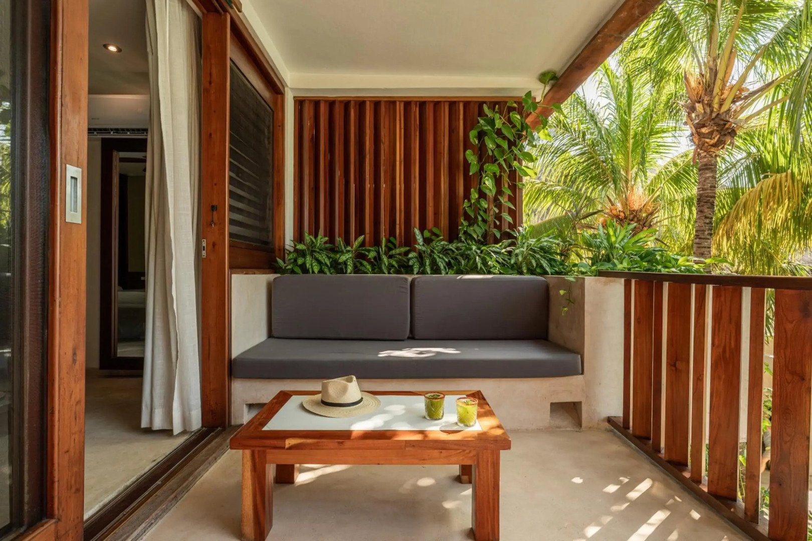 Hotel Villas Caracol