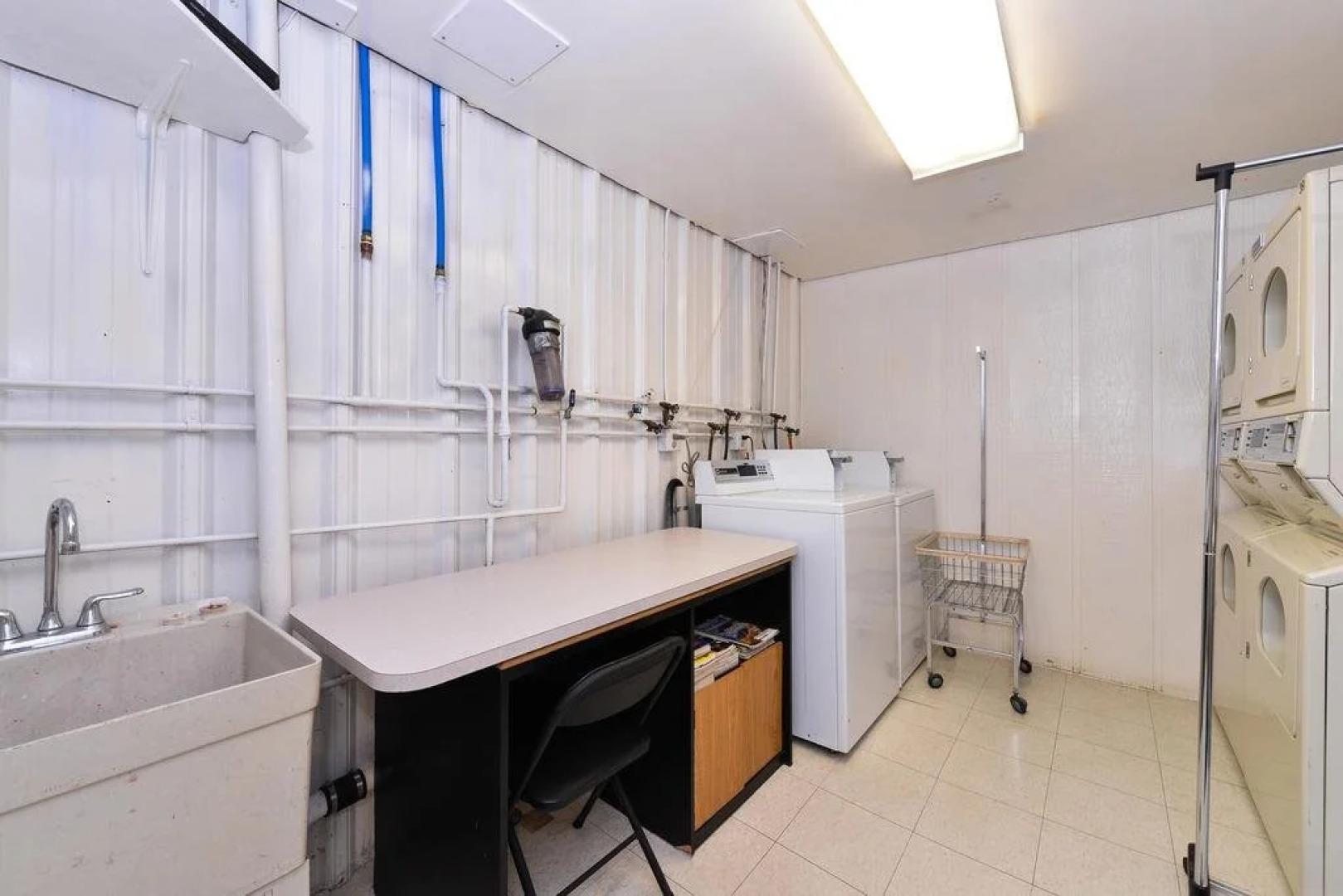 Gunnison Lakeside Cabins & RV Park