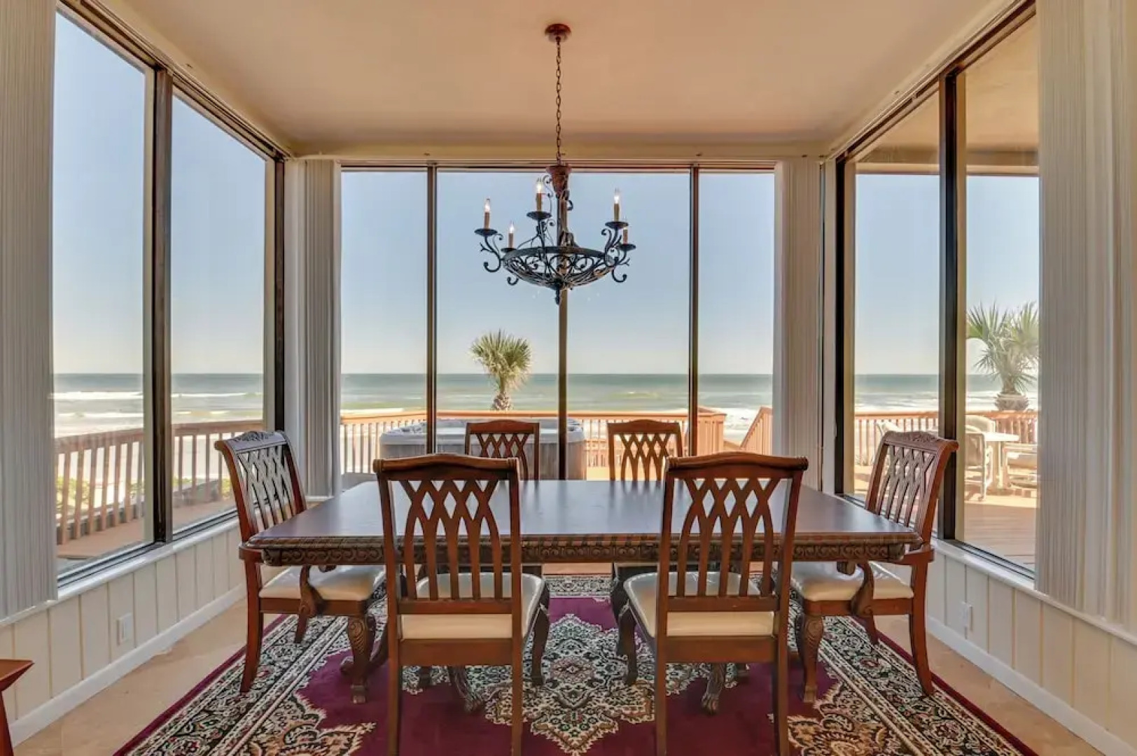 Oceanfront Escape on Wilbur Beach!