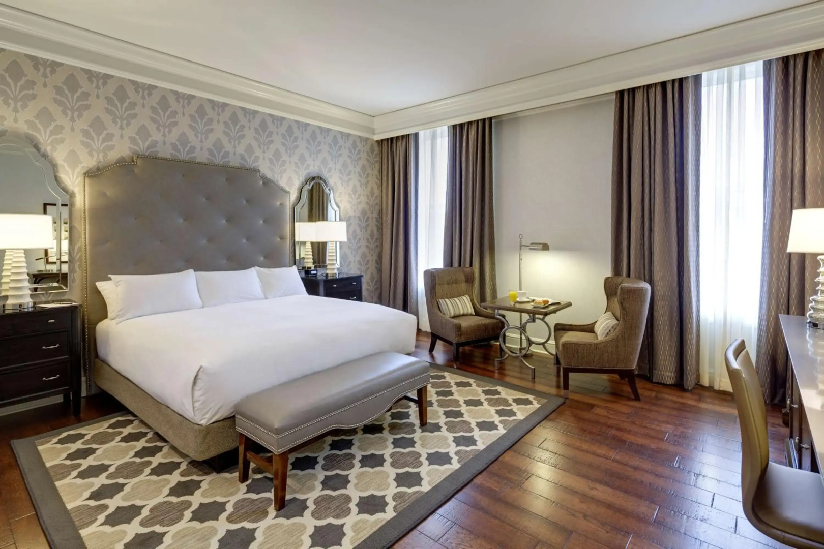 St. Louis Union Station Hotel, Curio Collection by Hilton