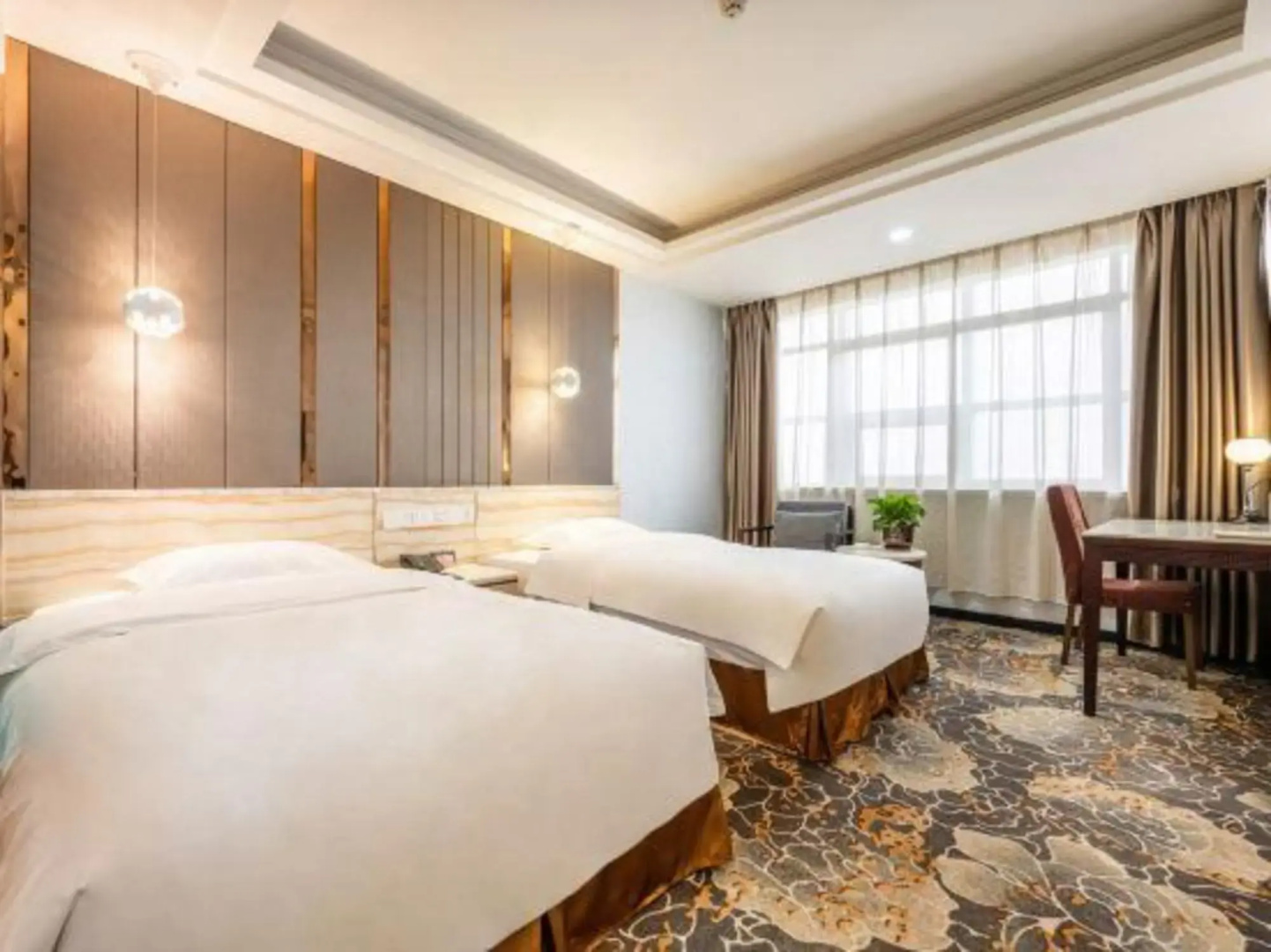 Hehe Zhongzhou International Hotel