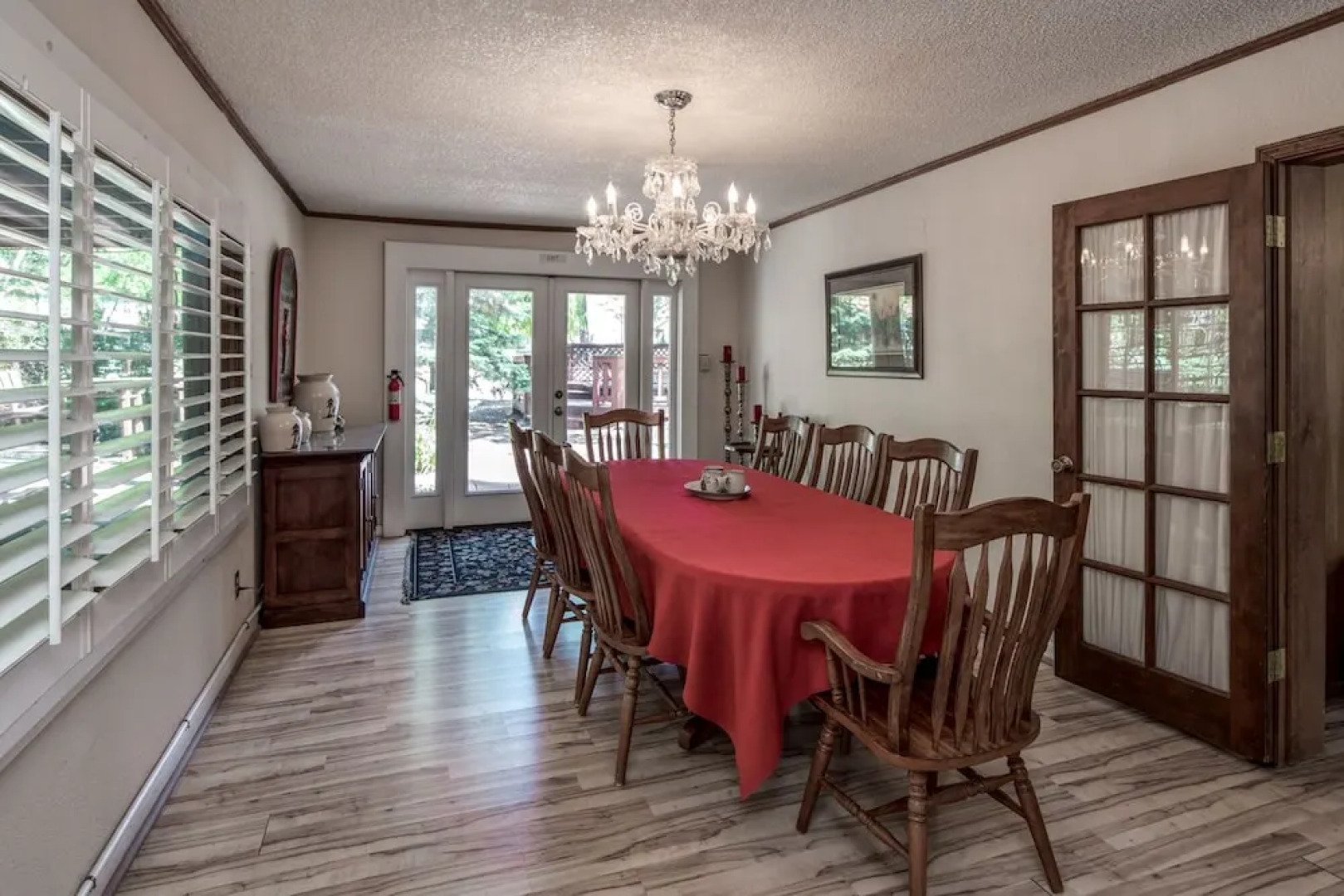 Lady Marmalade's River Cottage - Five Bedroom Cabin