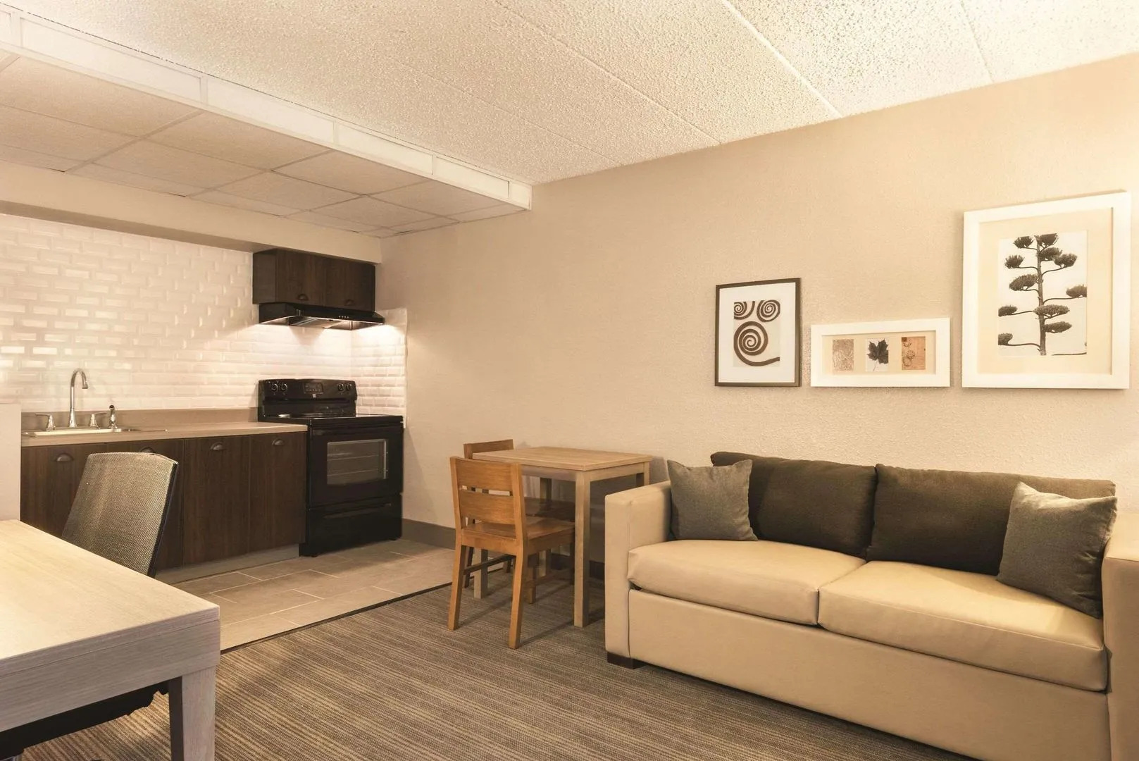 Country Inn & Suites by Radisson, La Crosse, WI