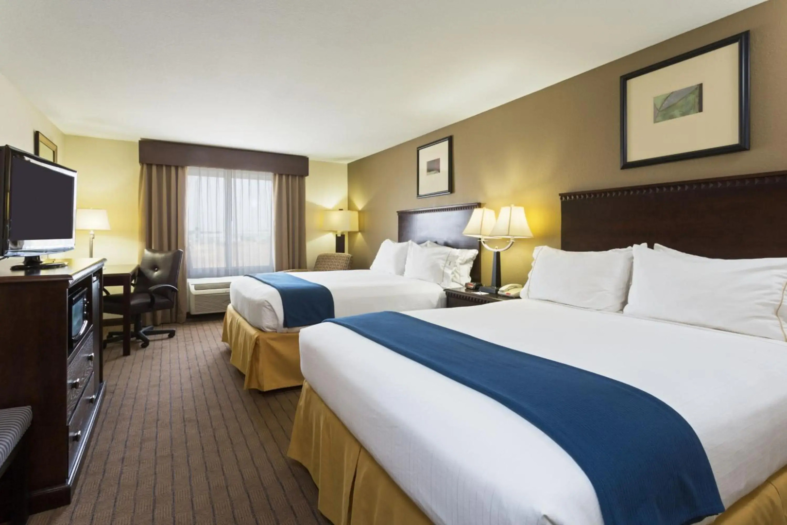 Holiday Inn Express and Suites Moultrie by IHG