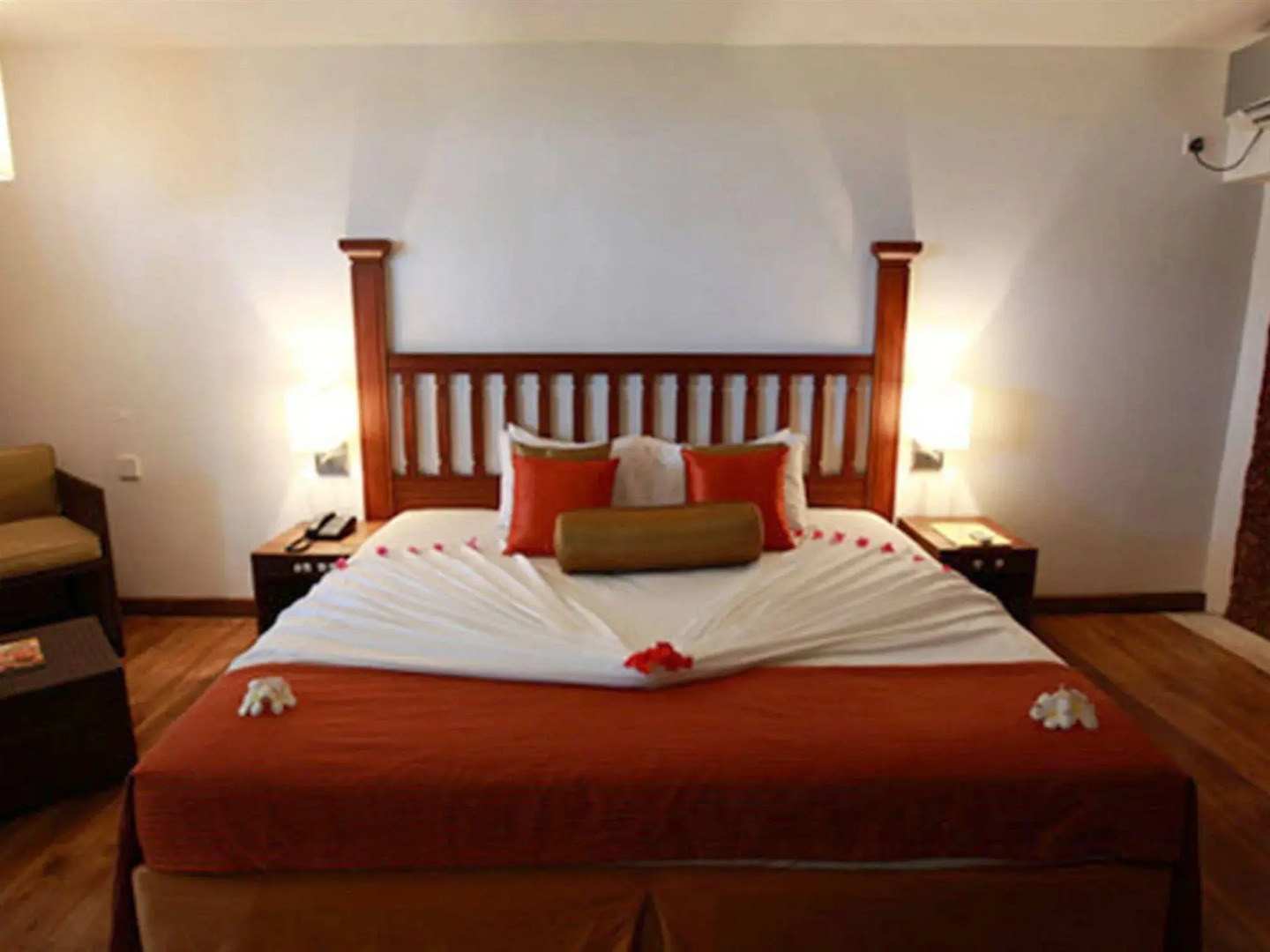 Siddhalepa Ayurveda Resort - All Meals, Ayurveda Treatment, Yoga