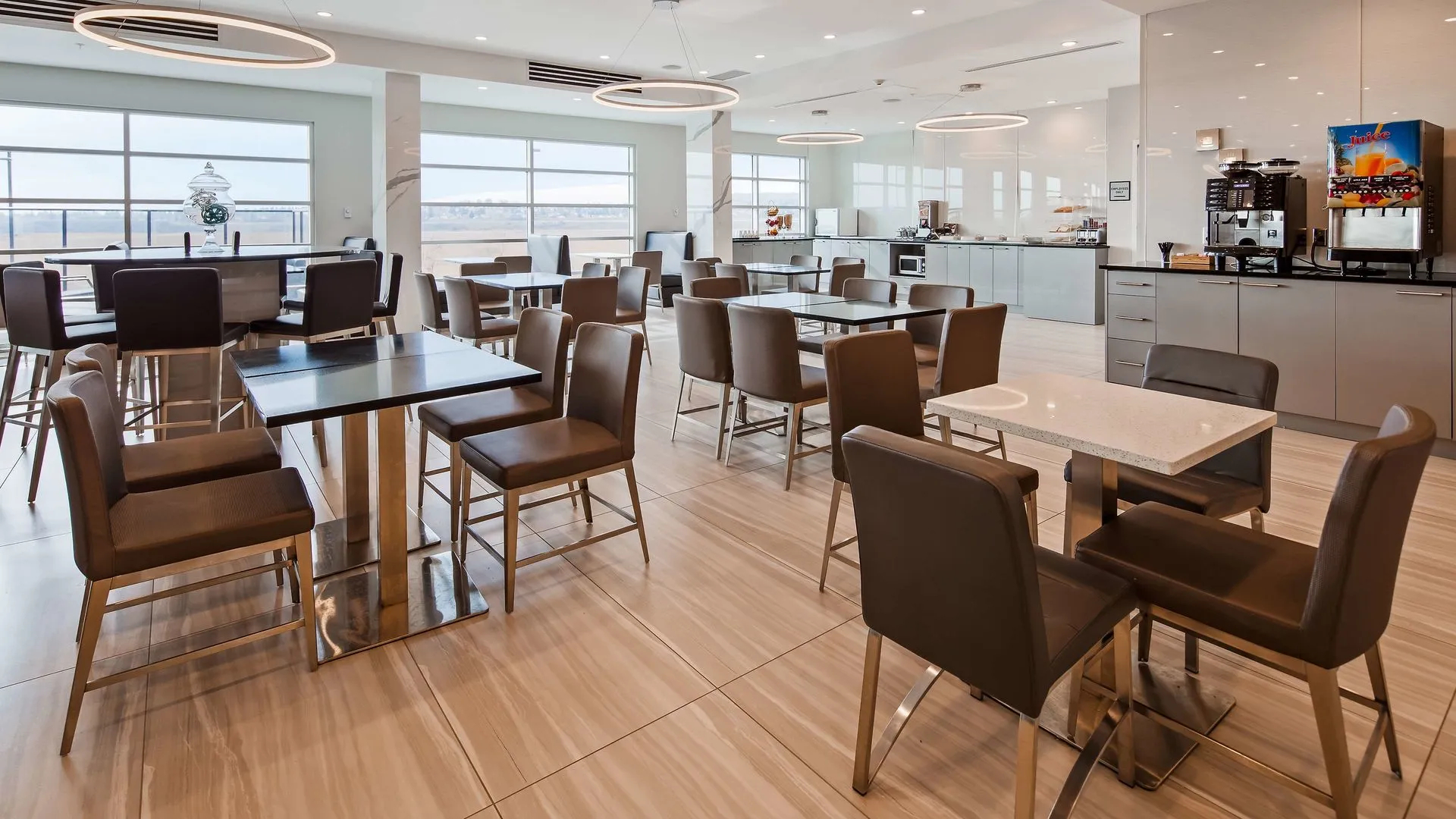 Executive Residency by Best Western Calgary City View North
