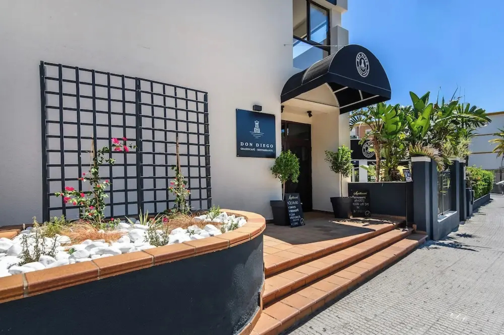 HOTEL DON DIEGO by Ĥ