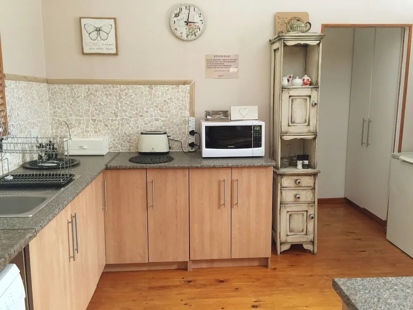 The Owls Inn Country Villa's