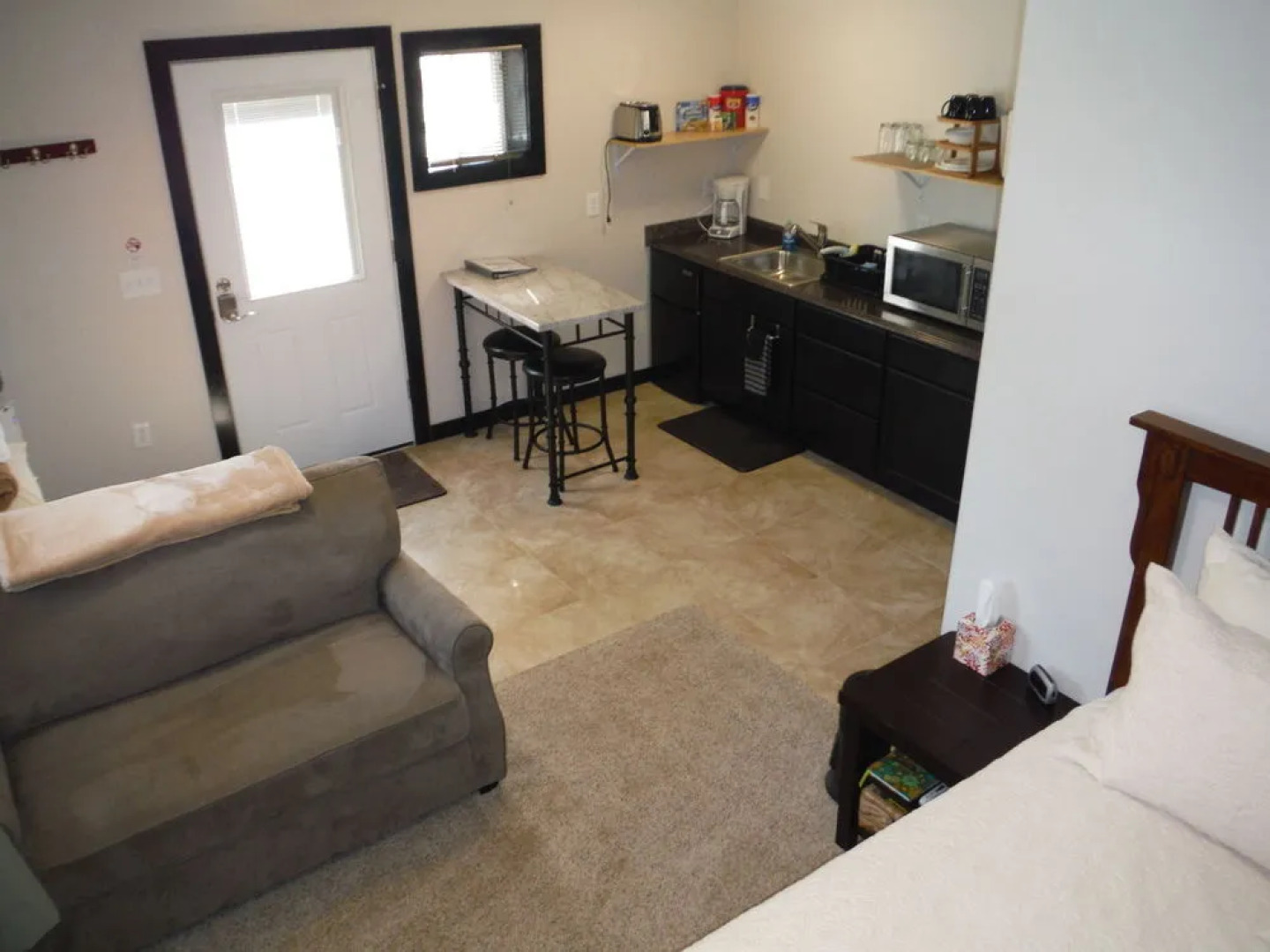 Talkeetna Love-Lee Cabins