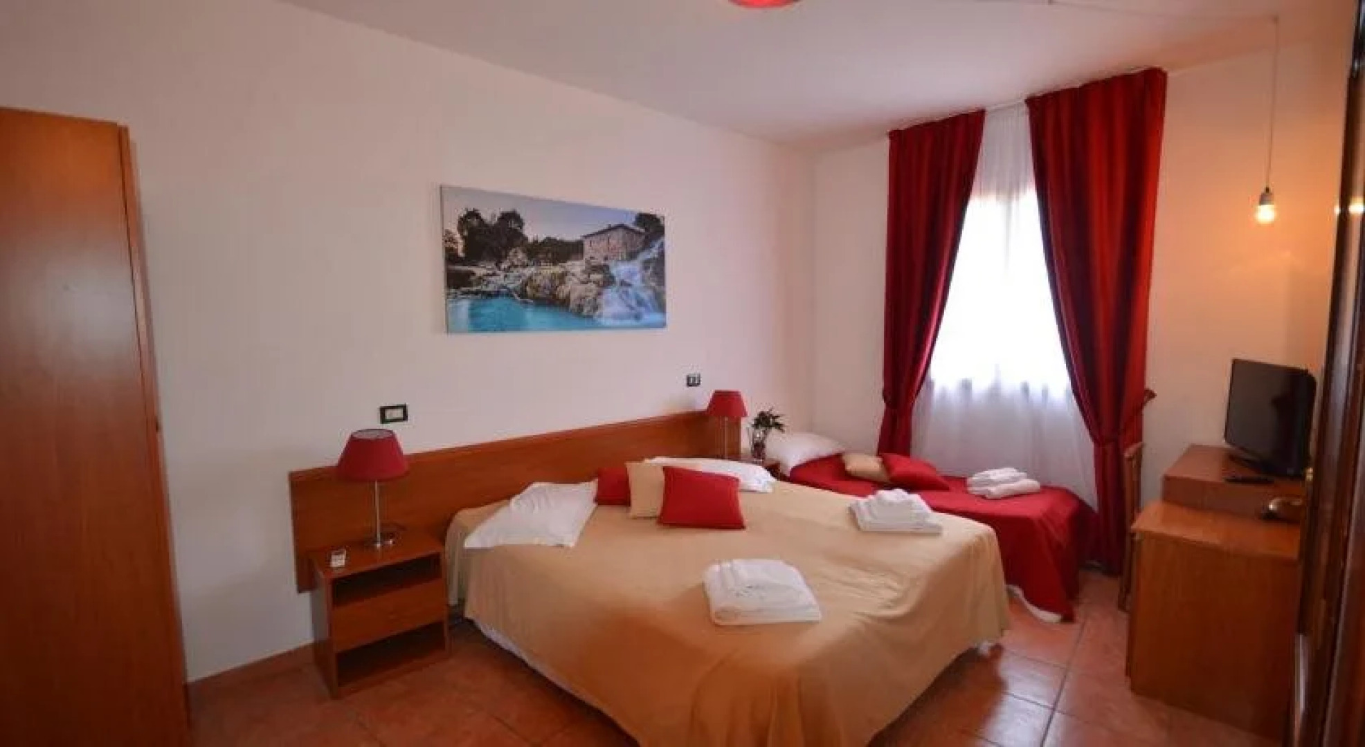 Mastro Titta Pizza Eat & Sleep