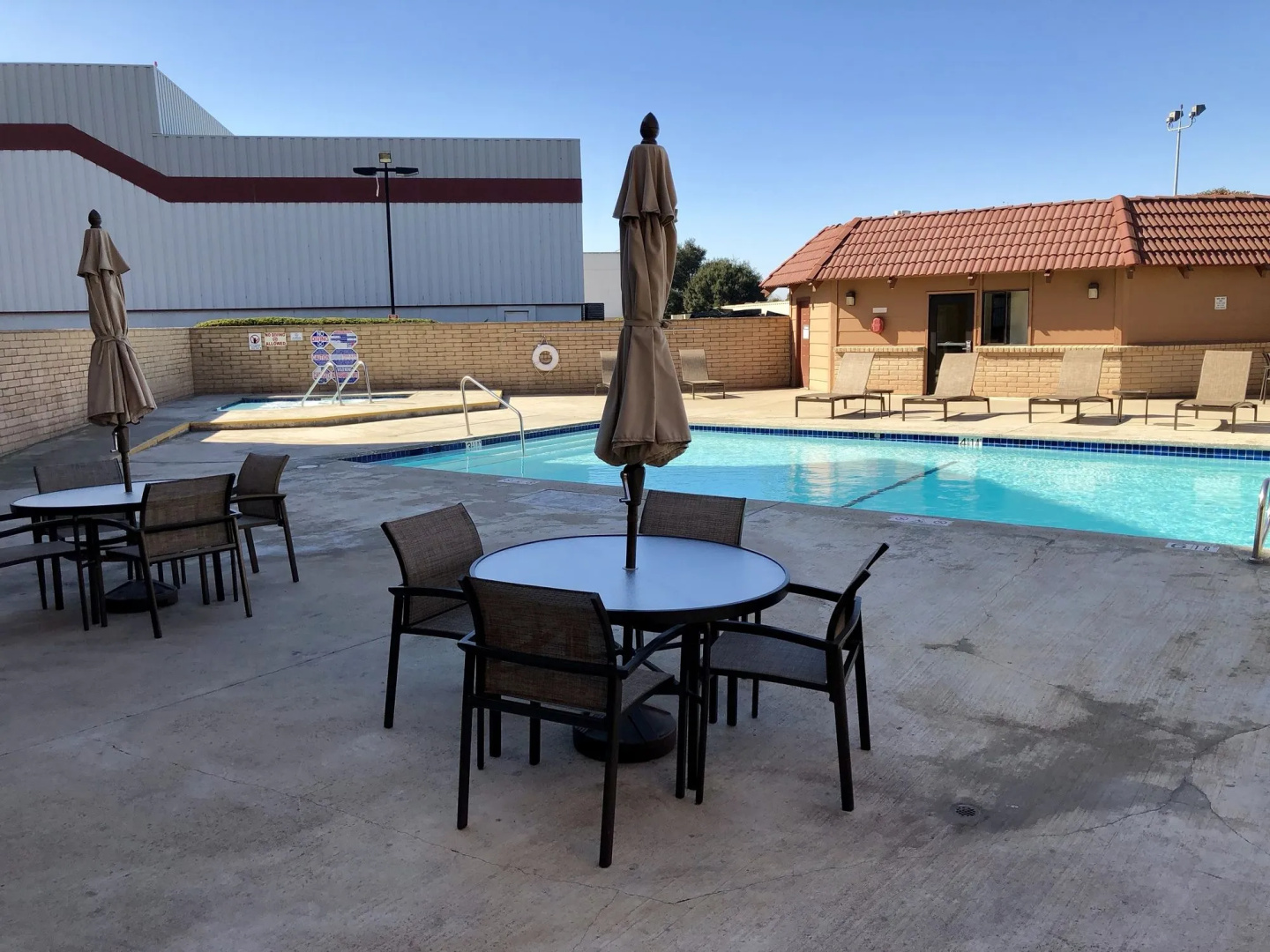 Lompoc Valley Inn & Suites