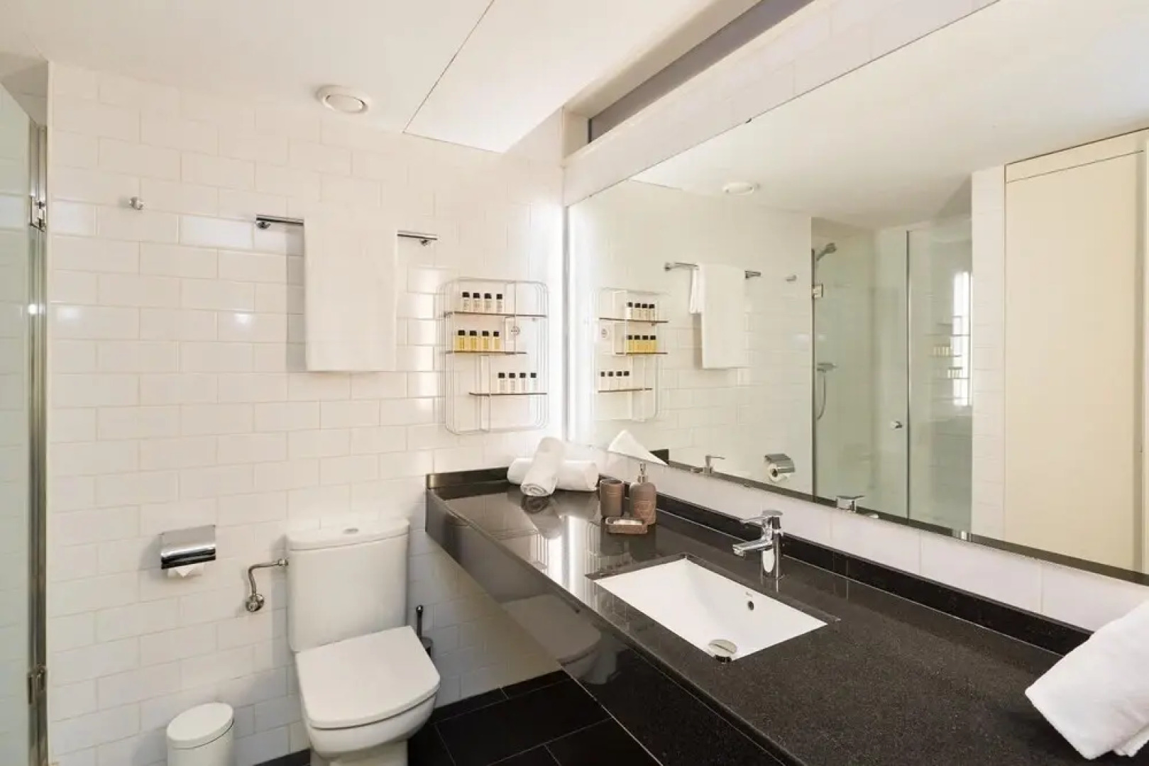 Urban District Apartments Rambla Suite & Pool