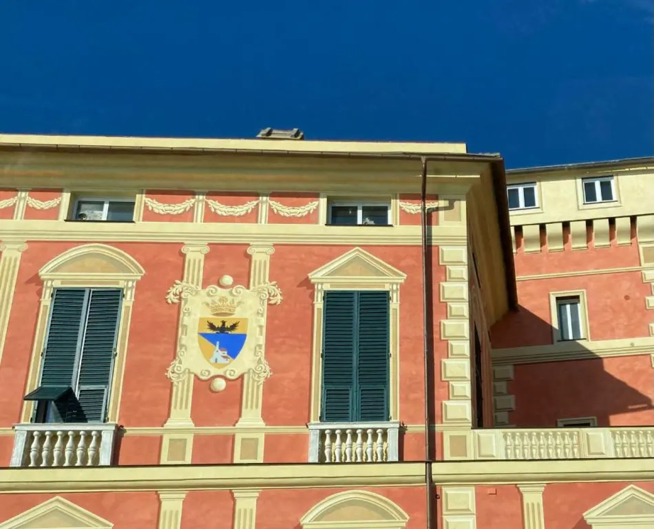 Brand new apartment with seaview & private parking