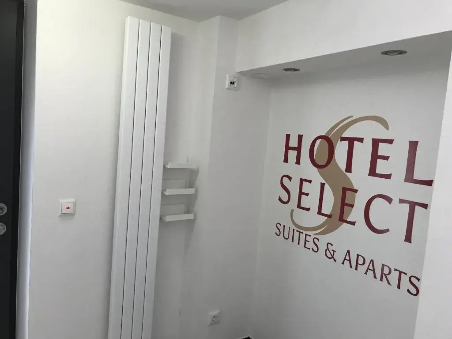 Hotel Select Suites & Aparts