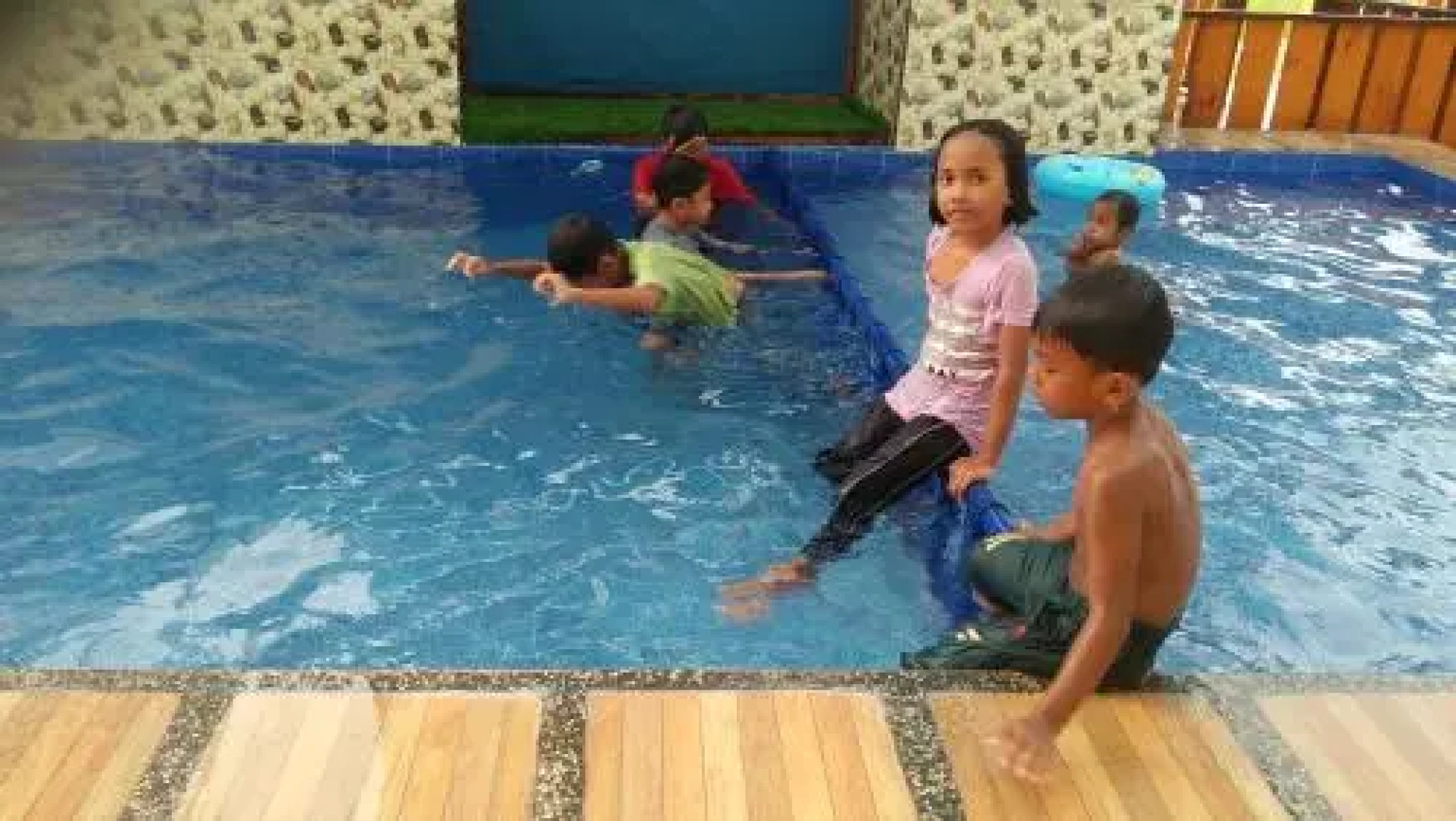 HOMESTAY Kb Wakaf Kayu