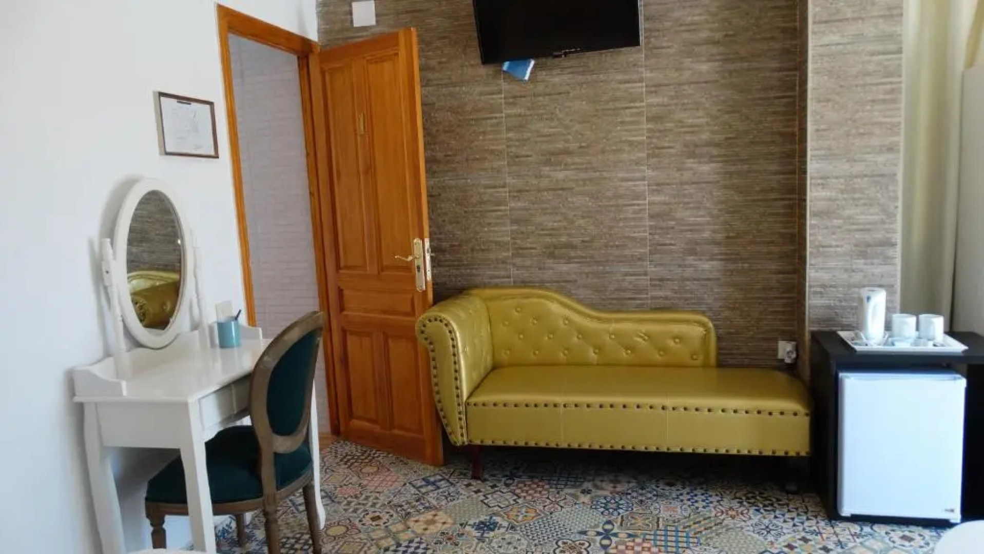 Hotel Casa Día y Noche