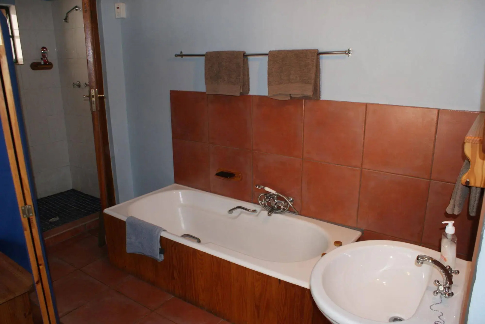 Koo Karoo Guest Lodge and Self Catering