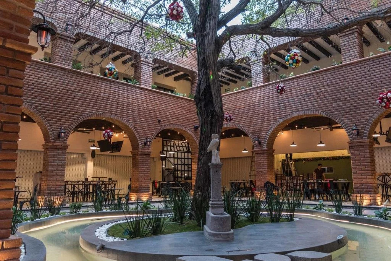 Punto Madero Hotel & Plaza