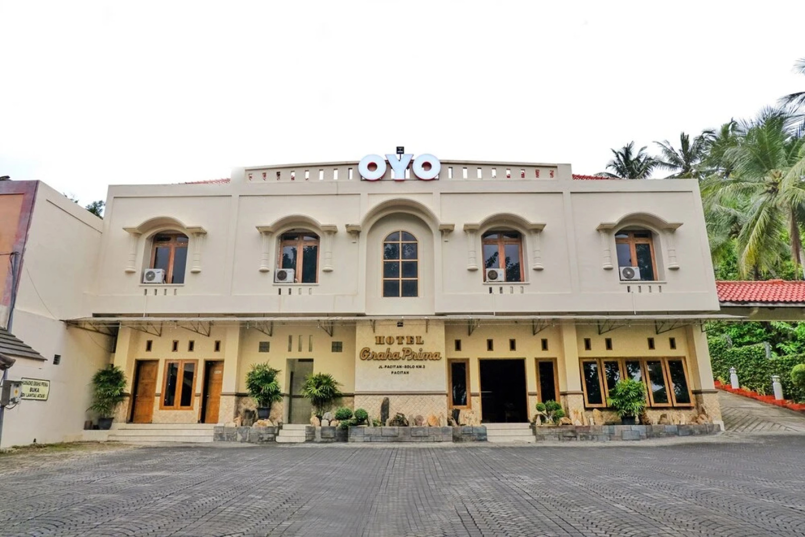 Hotel Graha Prima by OYO Rooms