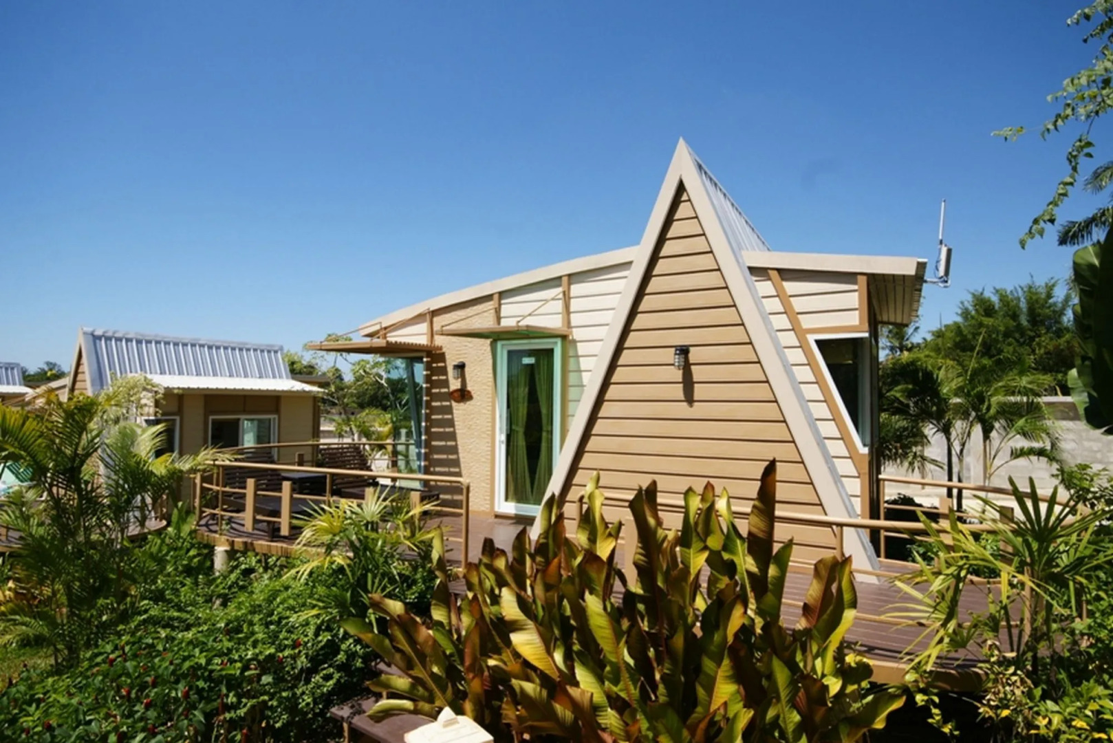 Palm Paradise Aonang Resort