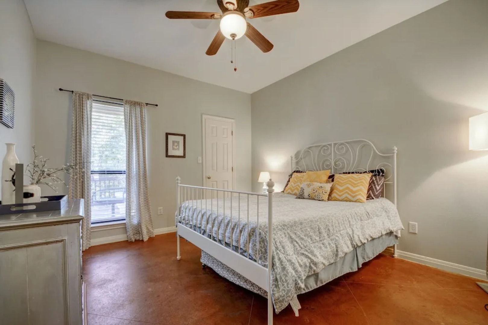 4BR 2 5BA Lake Travis Pool Hill Country Views Sleeps 14 by RedAwning