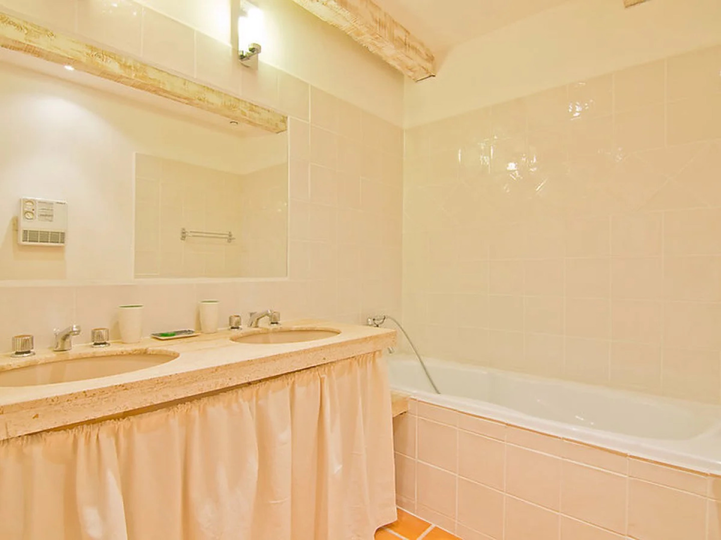 House LOlivier L'isle sur la Sorgue