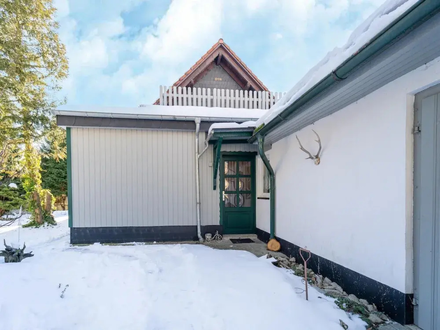 Forest Villa With Sauna