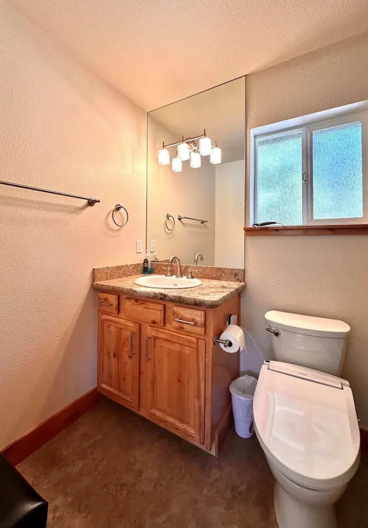 The Elevator House Sleeps 10!