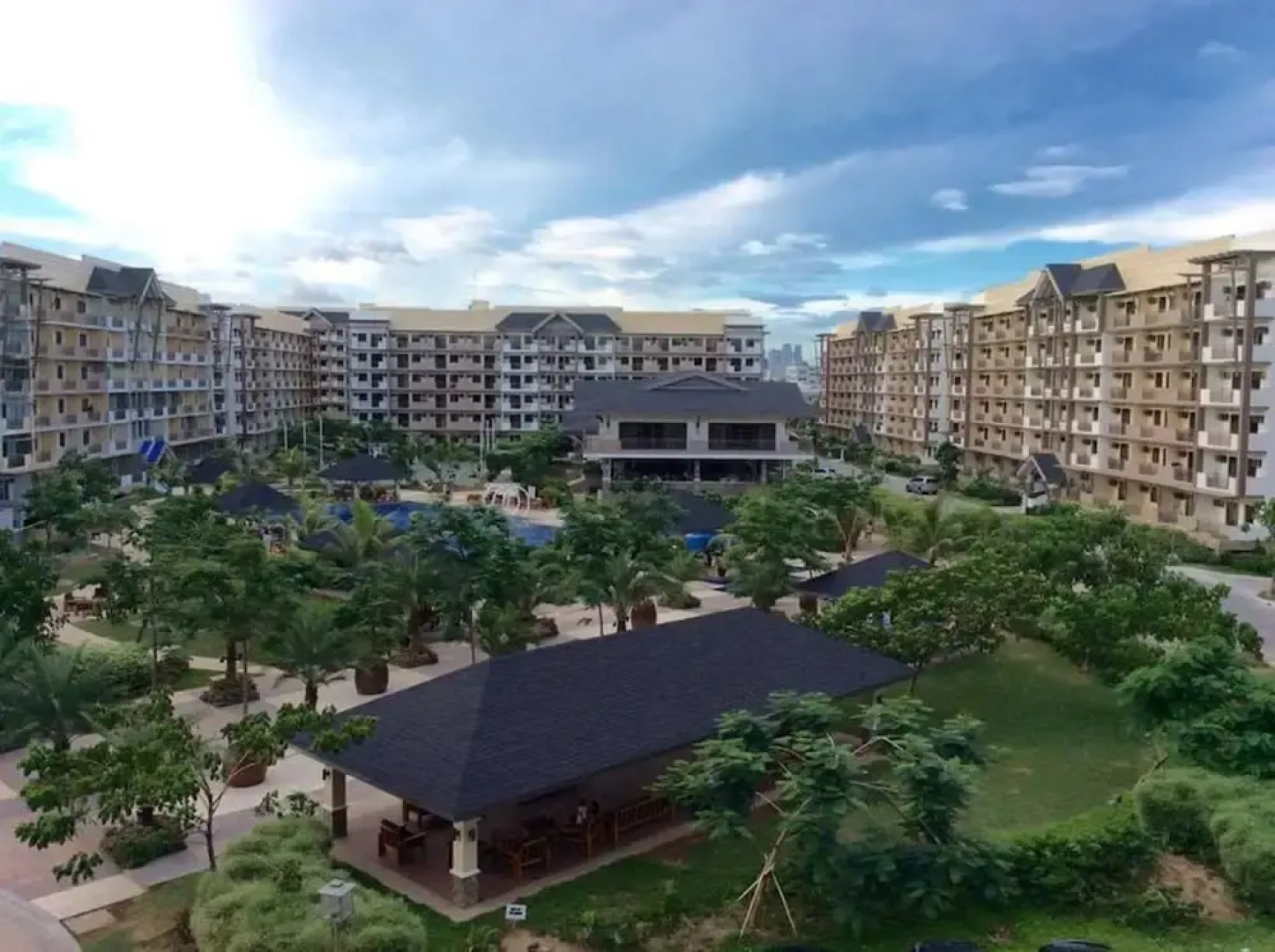 Condo at Arista Place