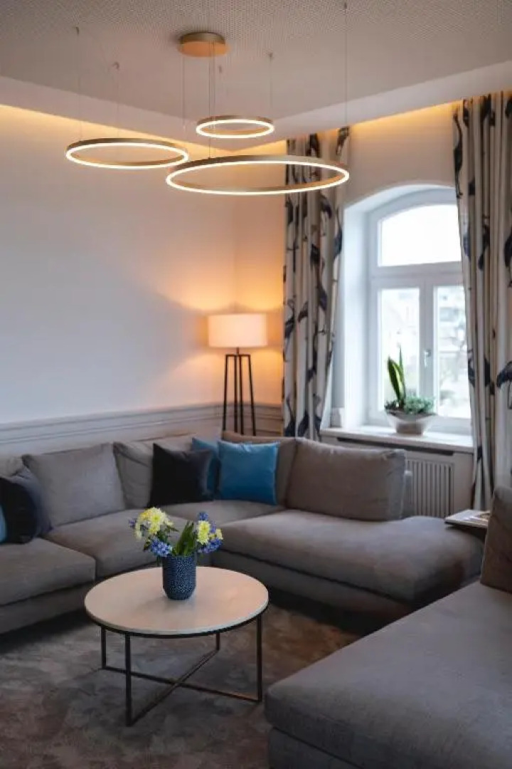 Goldmädchen 93 - Beletage