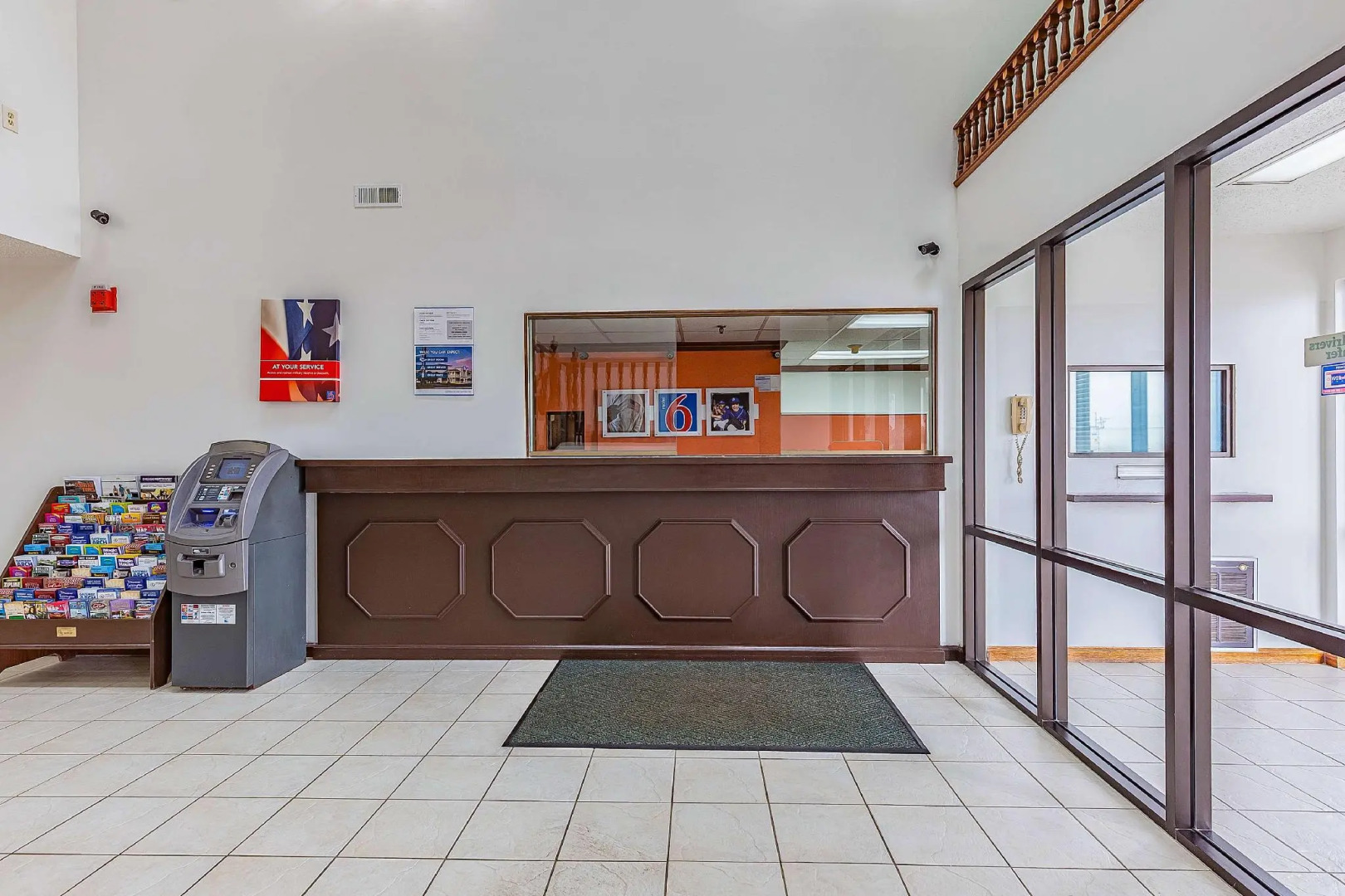 Red Lion Inn & Suites Pontoon Beach