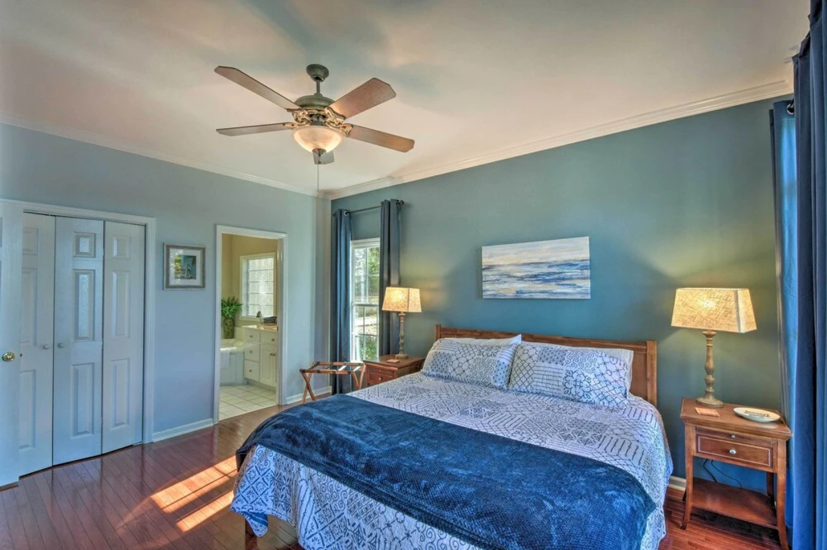 Lake Keowee Escape w/ Dock, Deck & Lake Access!