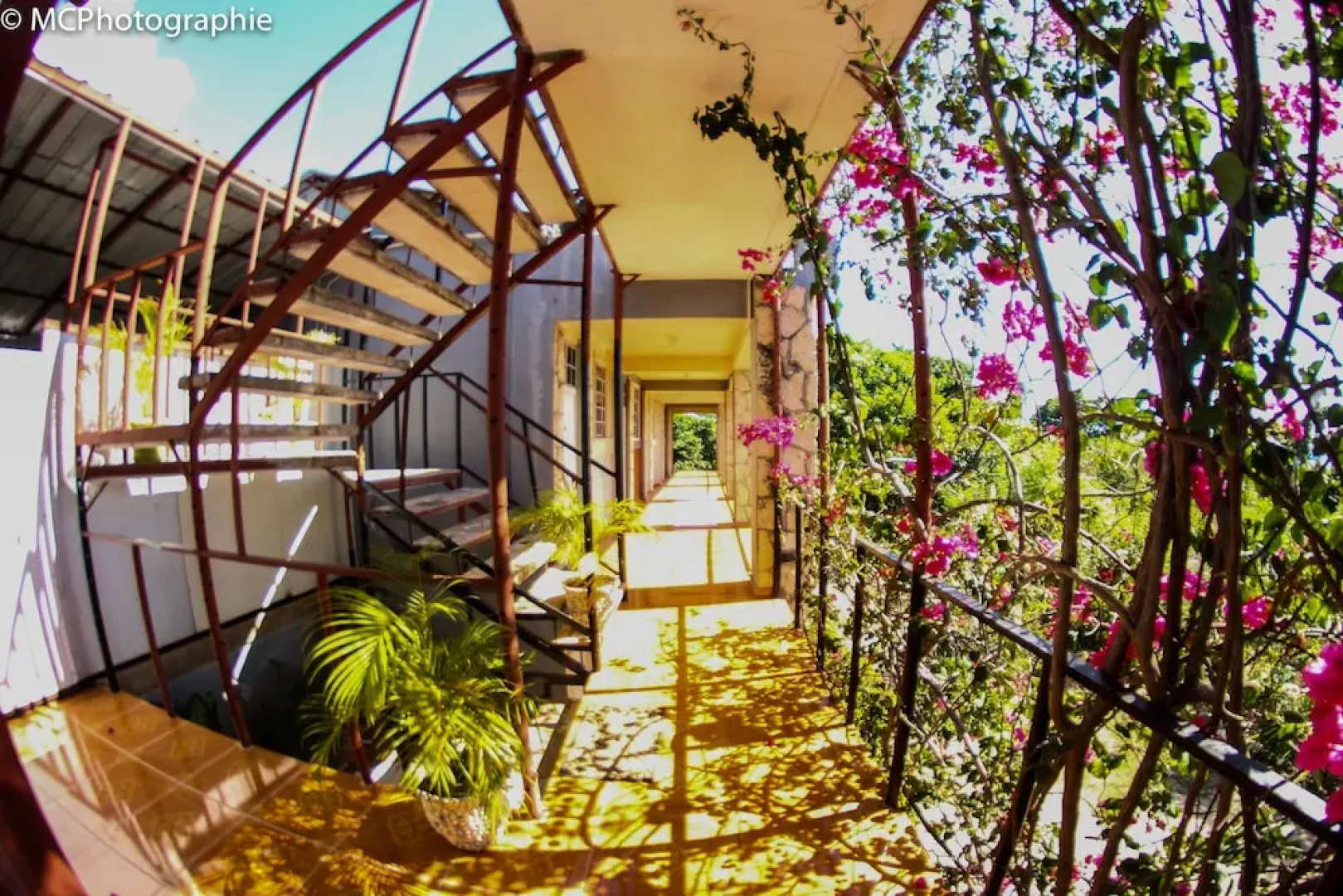 Rollanda Hotel Restaurant