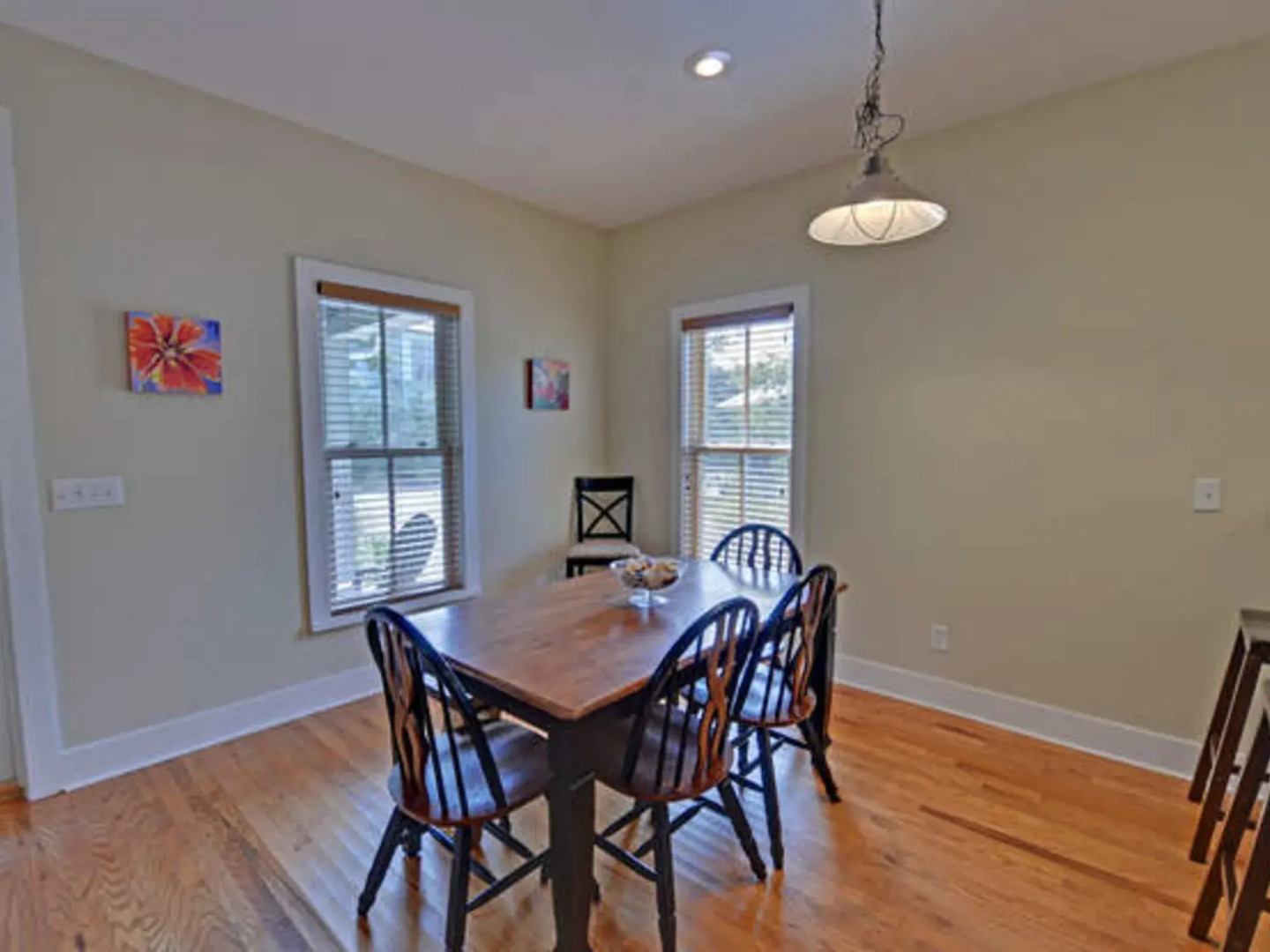 VM 4154 by RedAwning