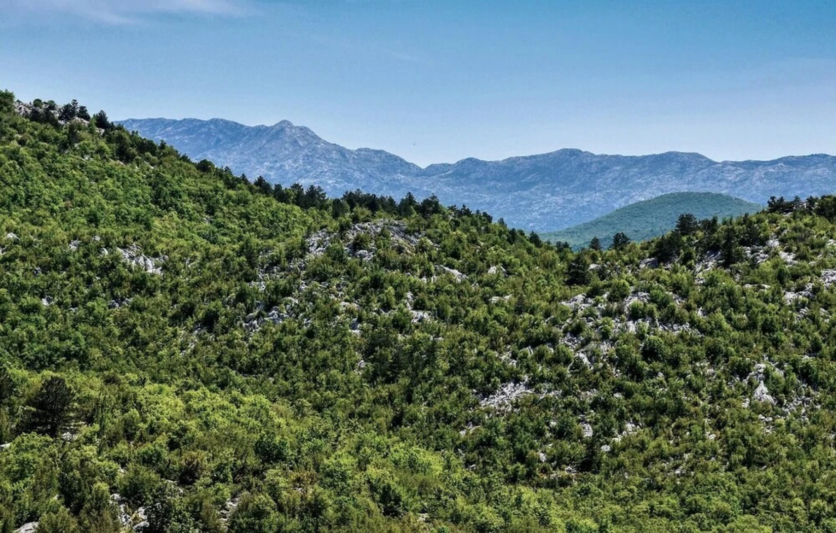 Stunning Home in Dugopolje With Wifi and 4 Bedrooms