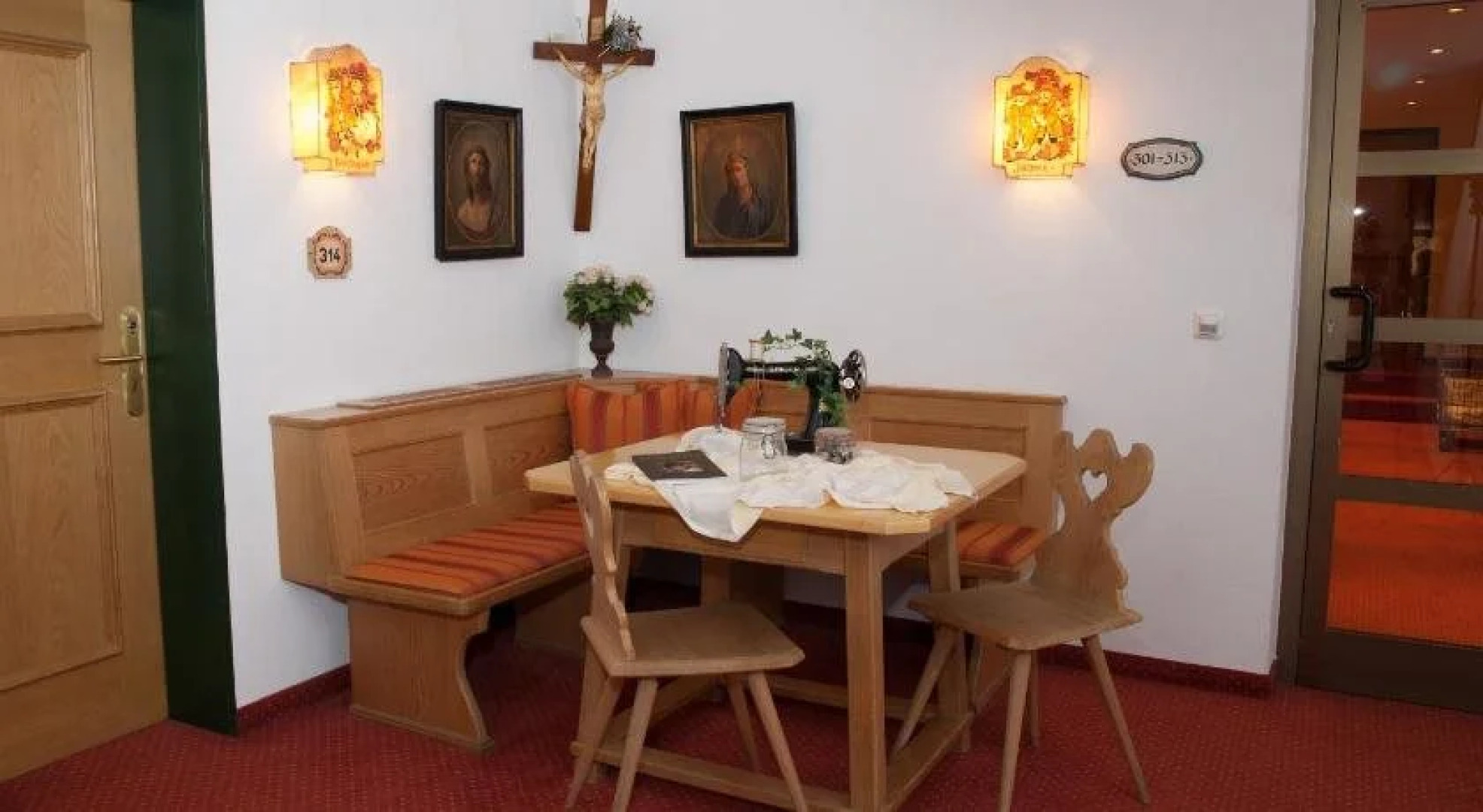 Hotel Gasthof Alte Post Holzkirchen