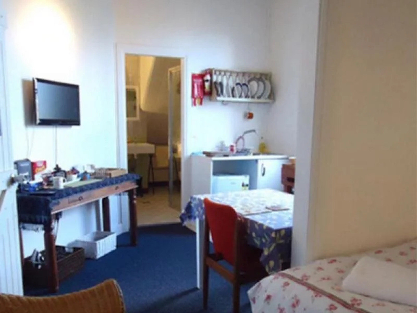 Accommodation In An Historic Warehouse