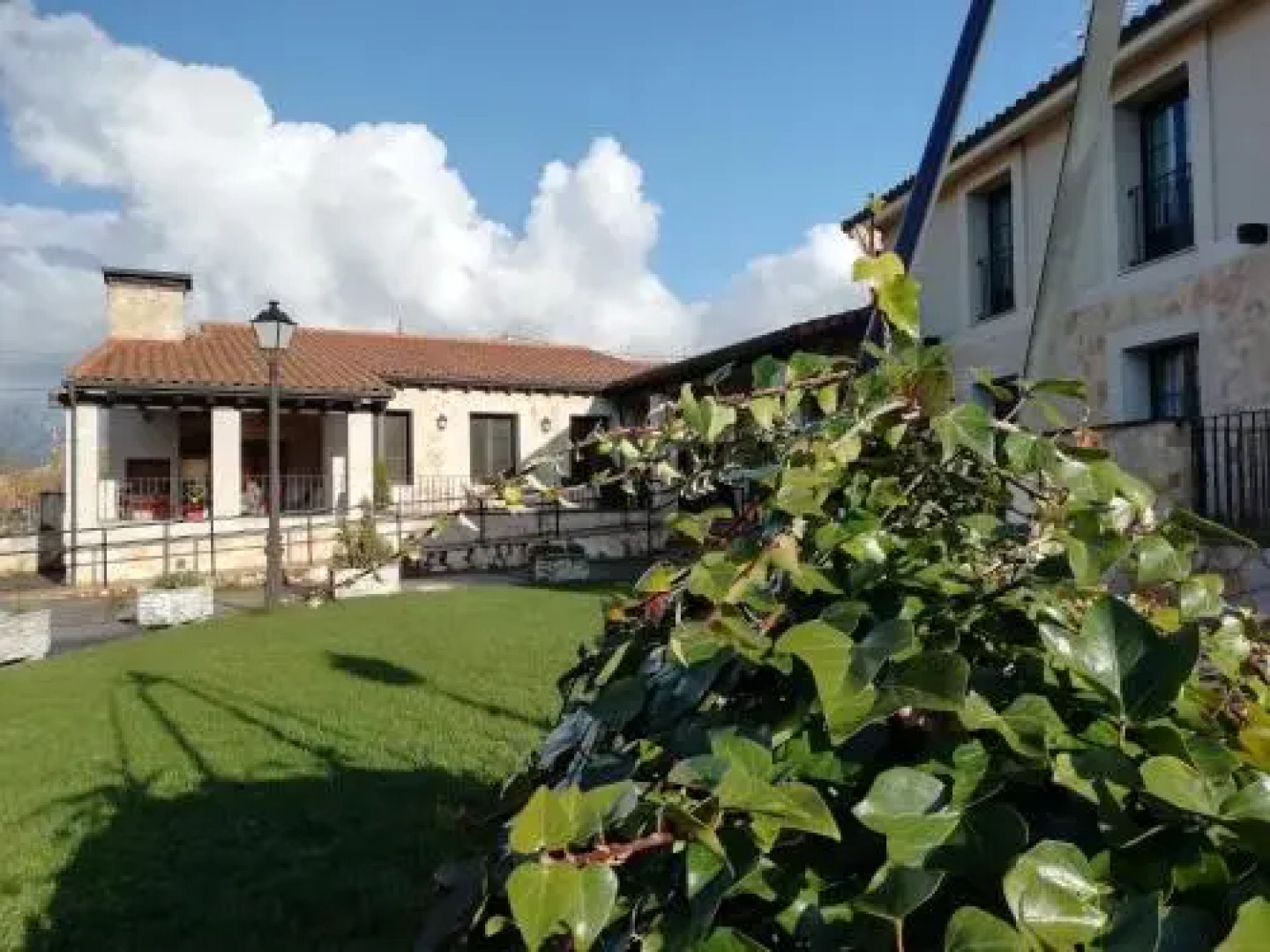 Hotel Rural La Henera