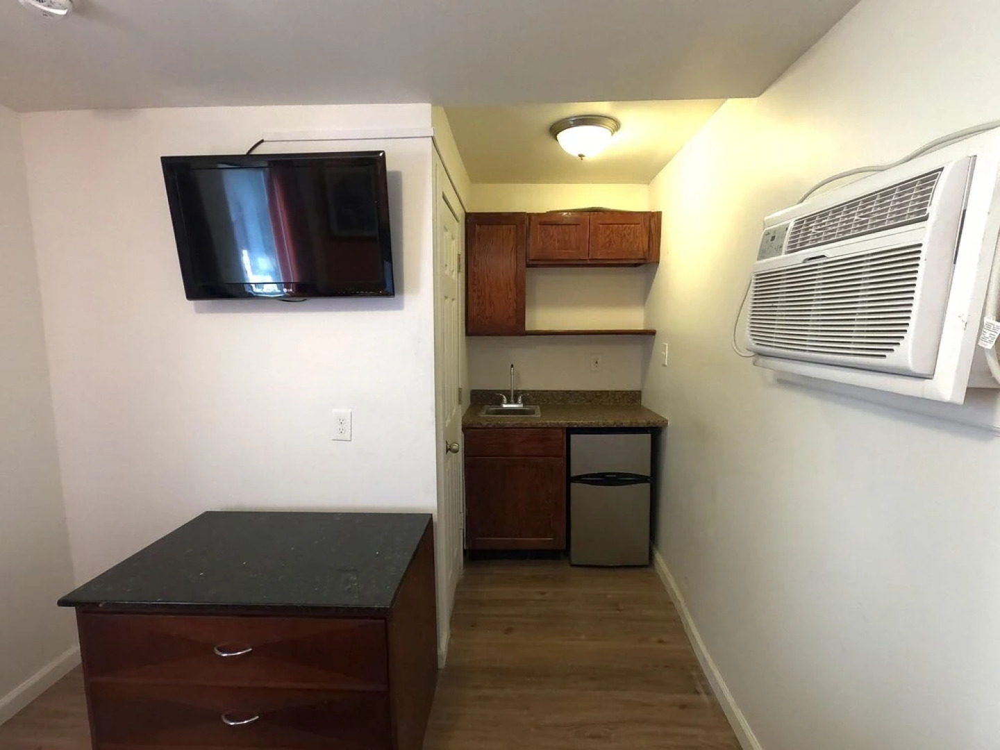 Rest Inn - Elizabeth