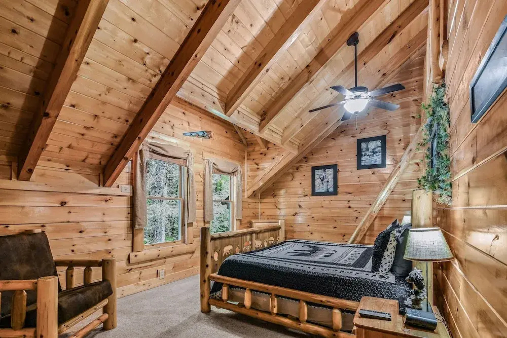 A Mountain Spirit 3 Bedroom Cabin by RedAwning