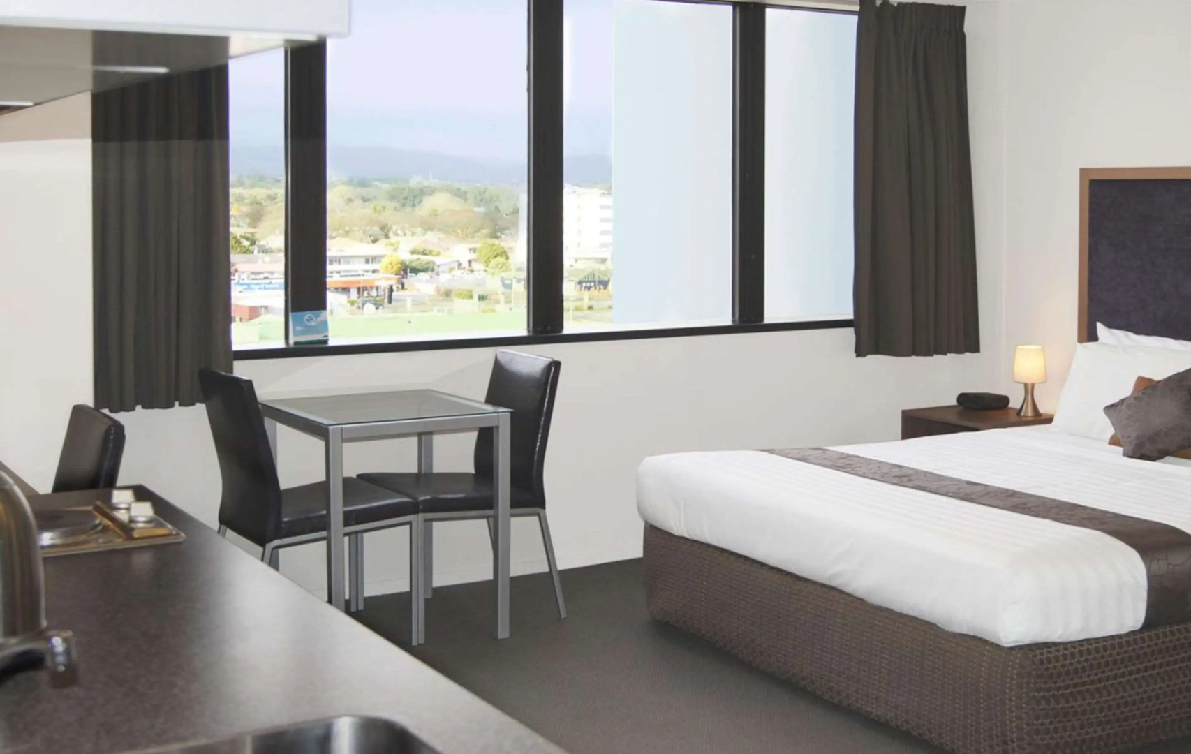 Quality Suites Central Square