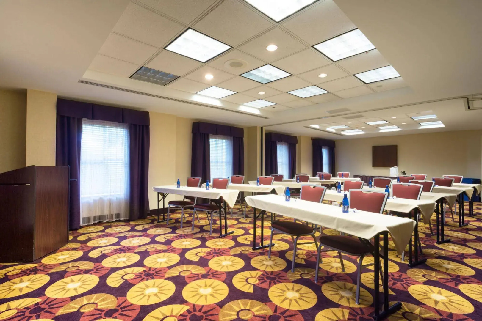 Comfort Suites near Birkdale Village- Huntersville