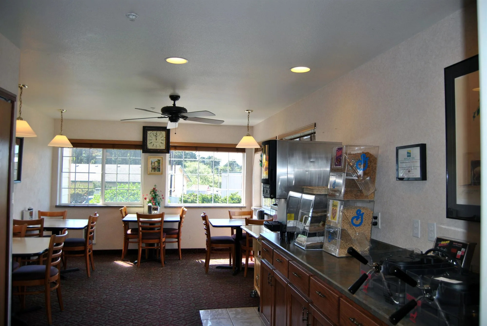 Americas Best Inn Lincoln City