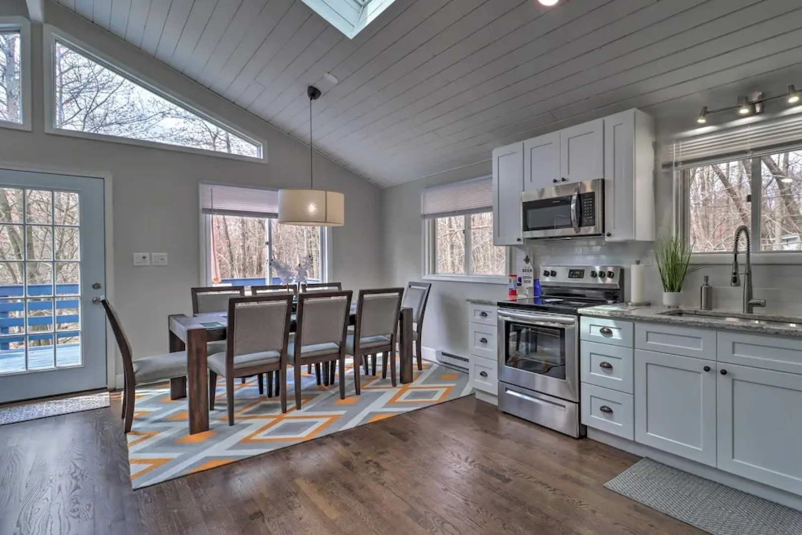 Emerald Lakes Home Near Kalahari & Camelback!