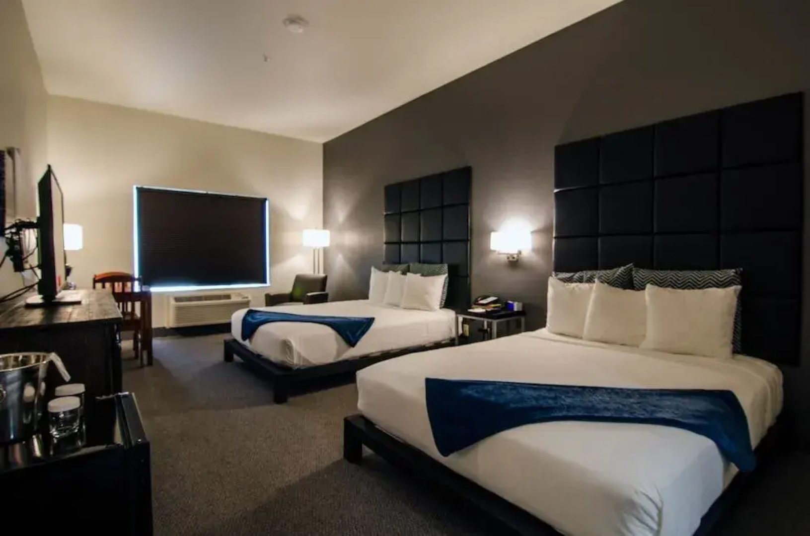 Wood River Inn & Suites
