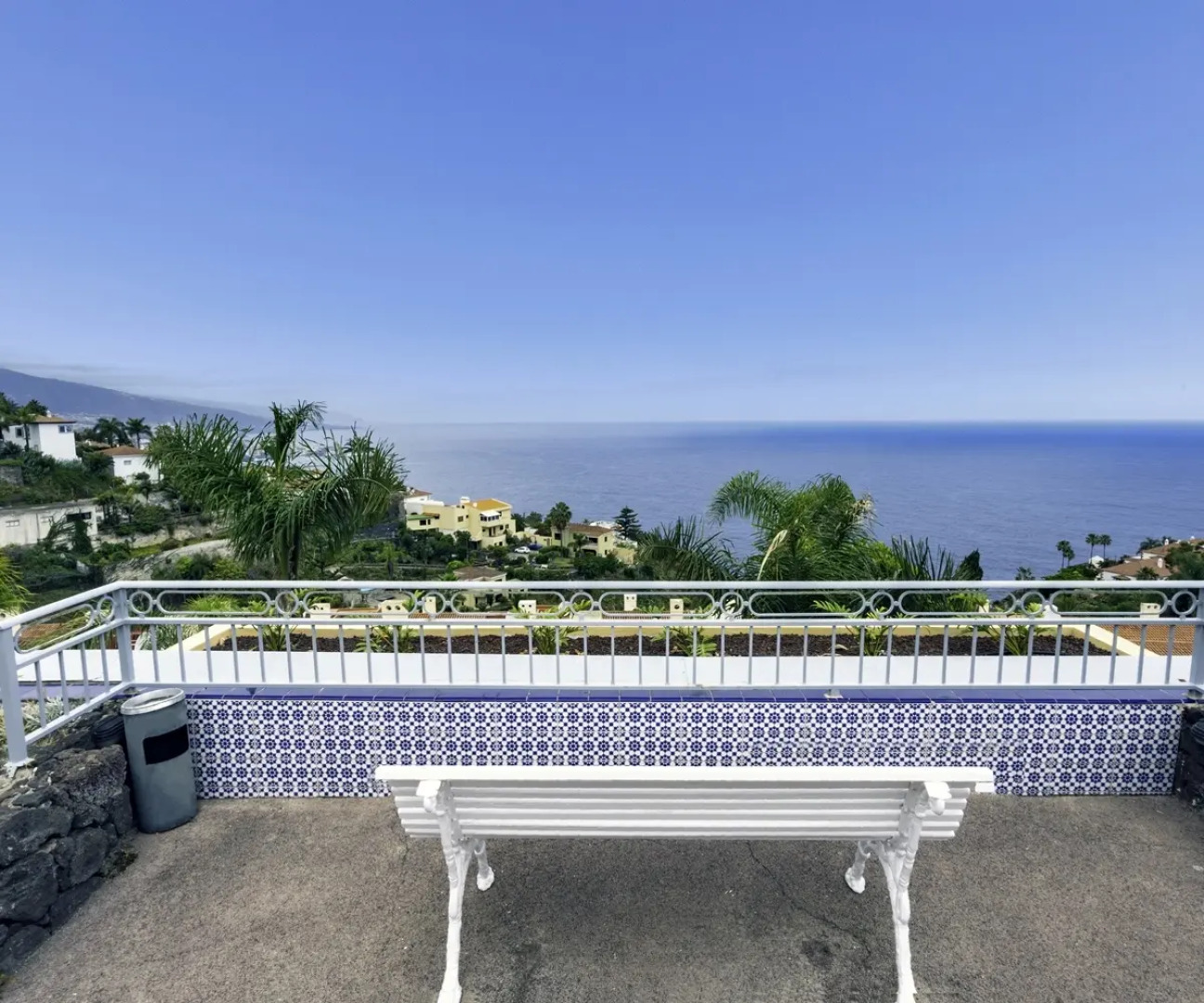 Coral La Quinta Park Suites