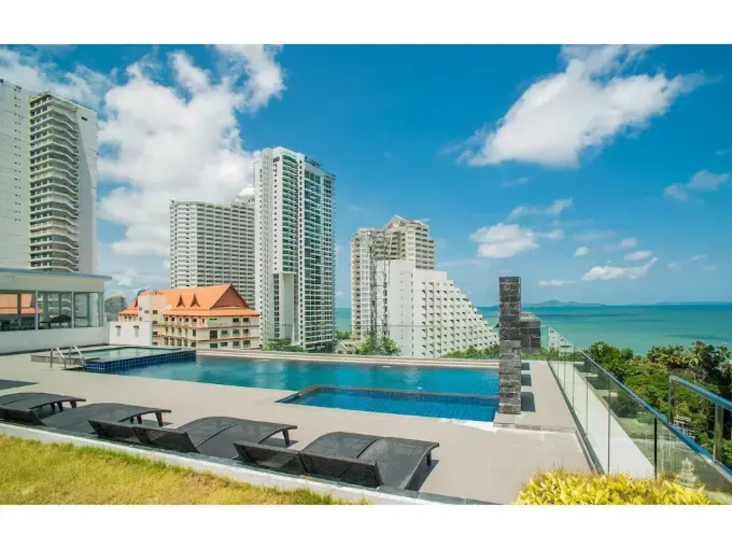 Serenity Condo Wongamat by Patsamon