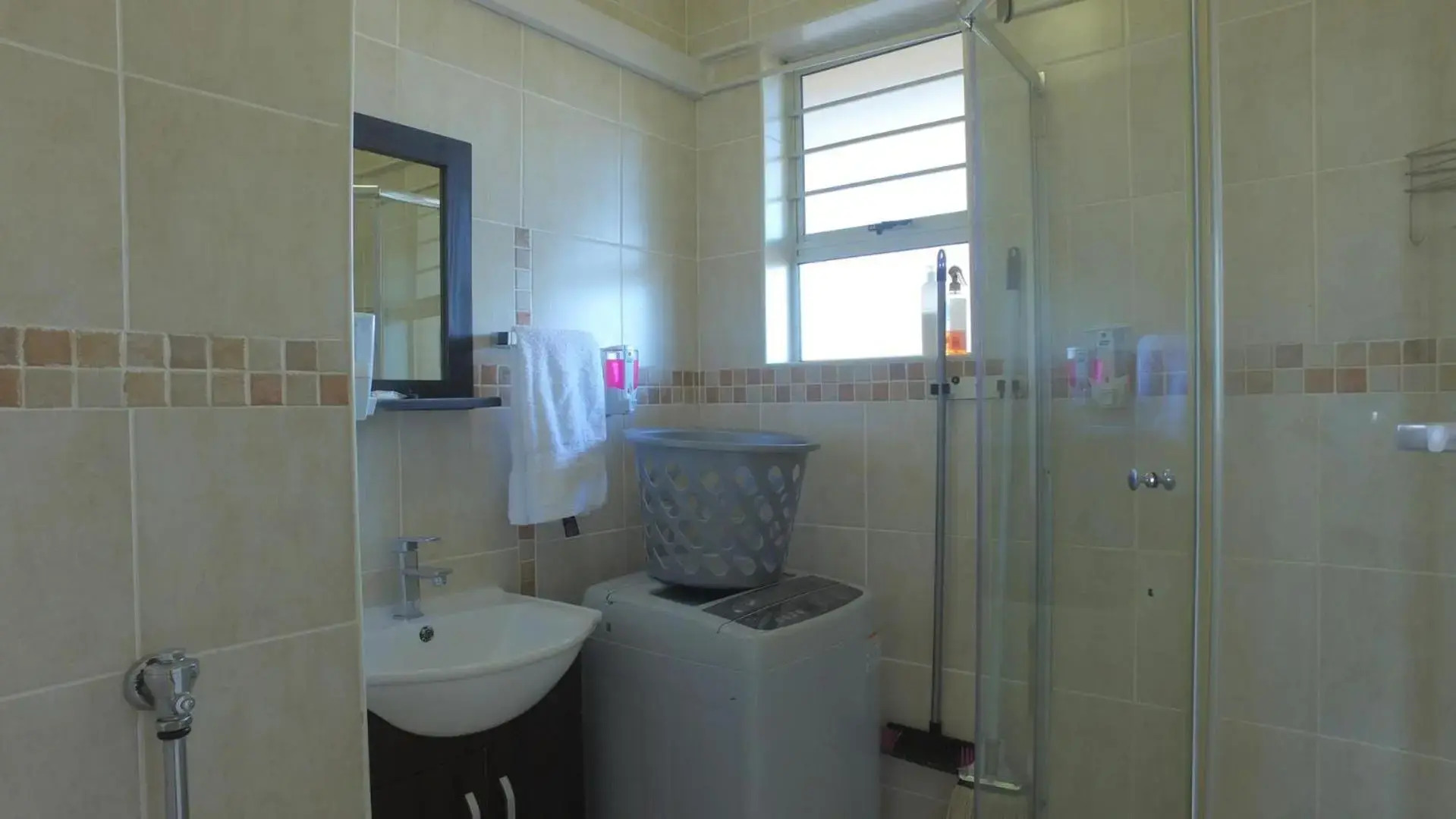 Shangri LA Apartment 208 & 803