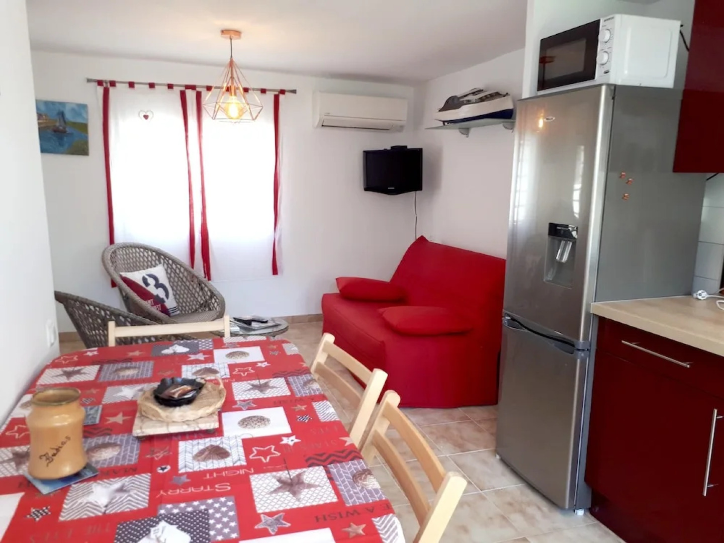 House With one Bedroom in Alcanar, With Enclosed Garden and Wifi Near the Beach
